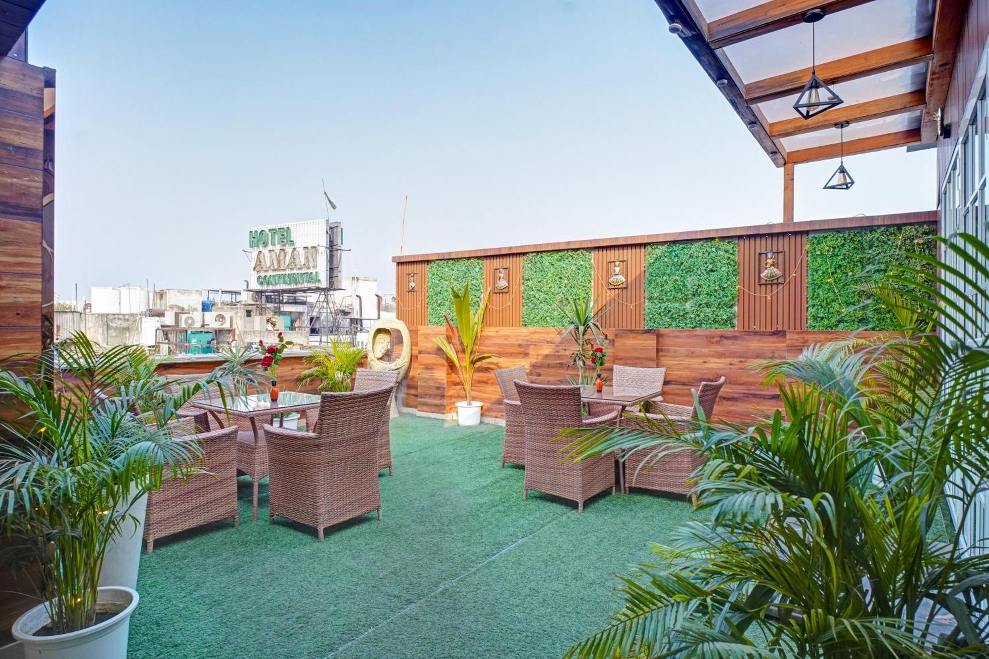 Hotel Gold Palace - 03 Mins Walk From New Delhi Railway Station Экстерьер фото