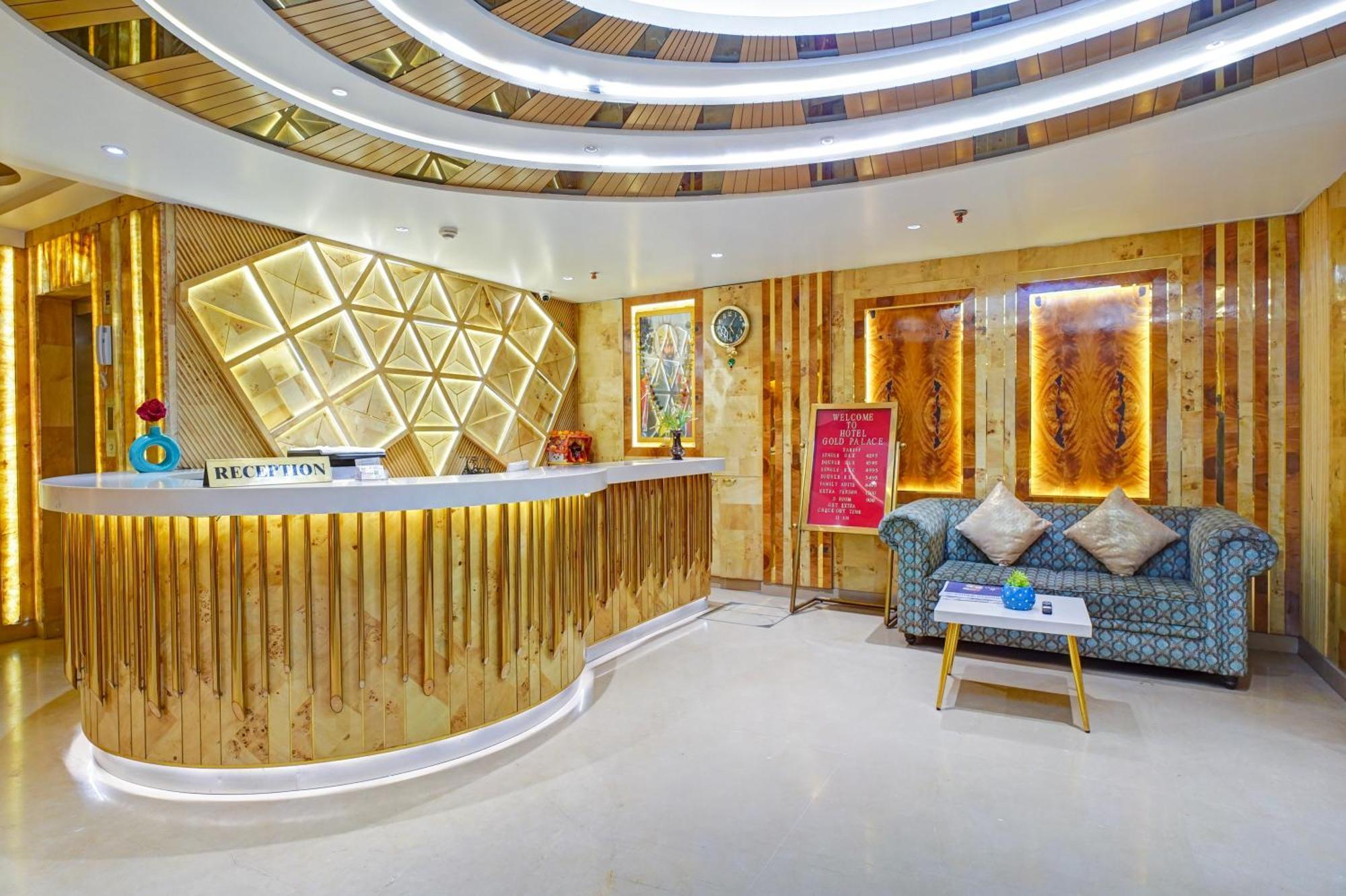 Hotel Gold Palace - 03 Mins Walk From New Delhi Railway Station Экстерьер фото