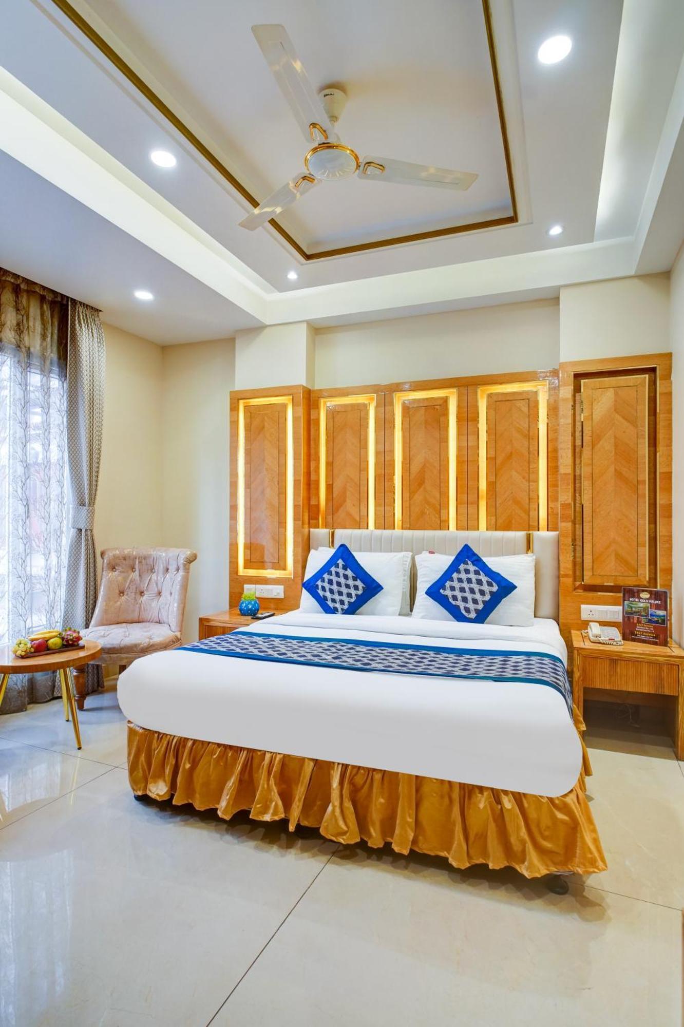Hotel Gold Palace - 03 Mins Walk From New Delhi Railway Station Экстерьер фото